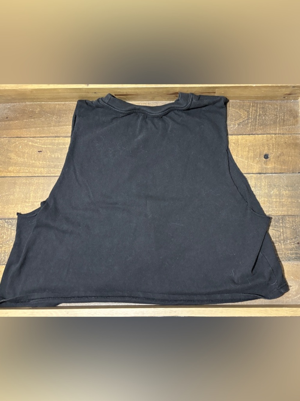 Spiritual Gangster women’s Find Joy black crop muscle/tank shirt, large - Picture 3 of 4